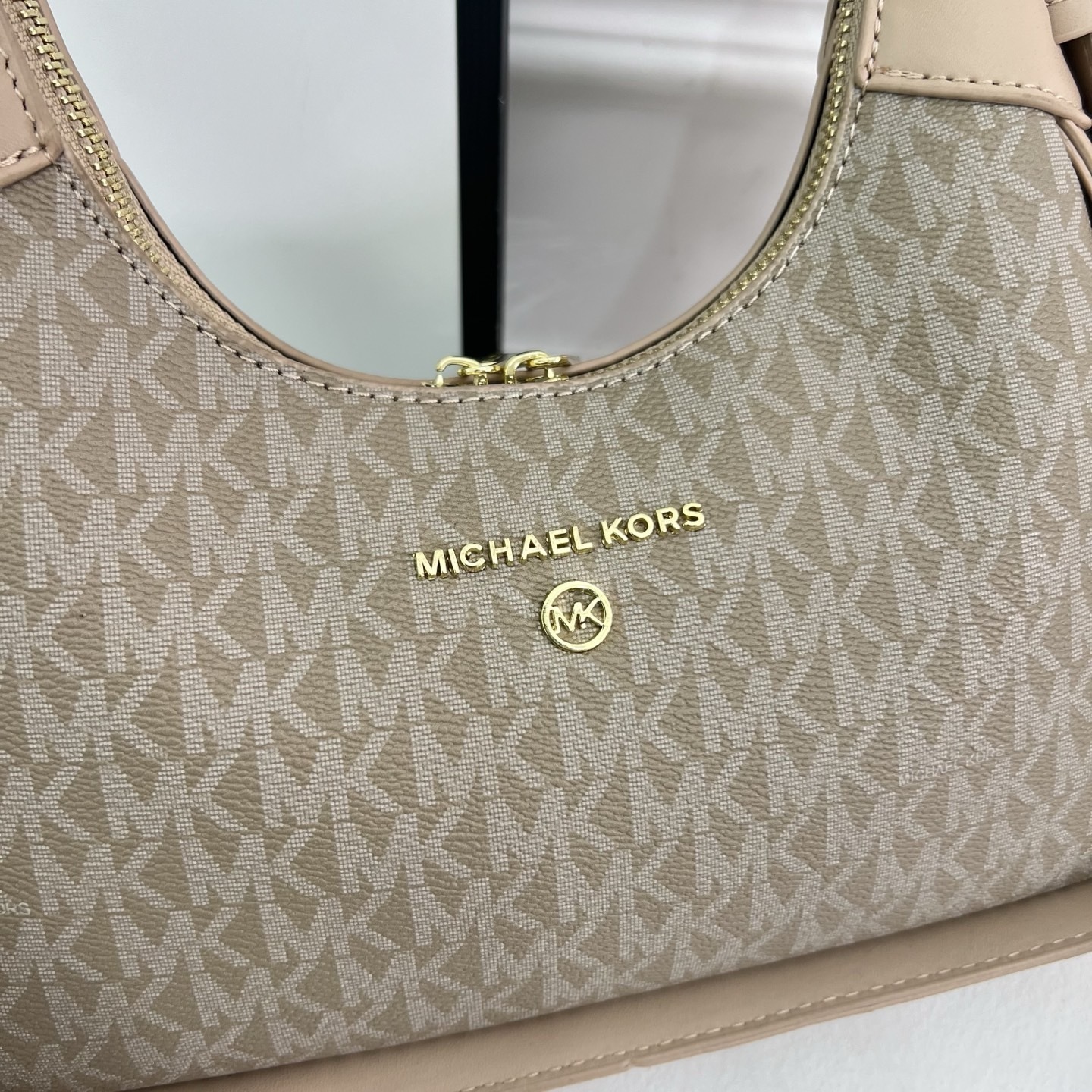 PC1192-PC1198，MK bag 232.99 上GA gallery