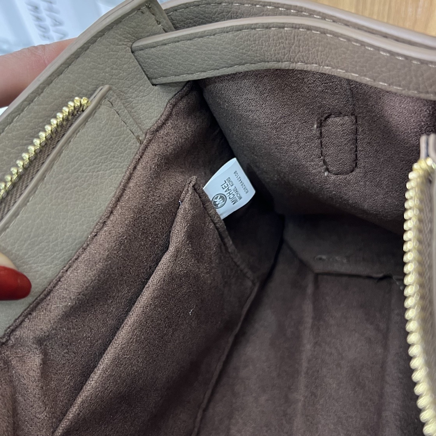 PC1204-PC1210，MK bag 257.99 上GA gallery