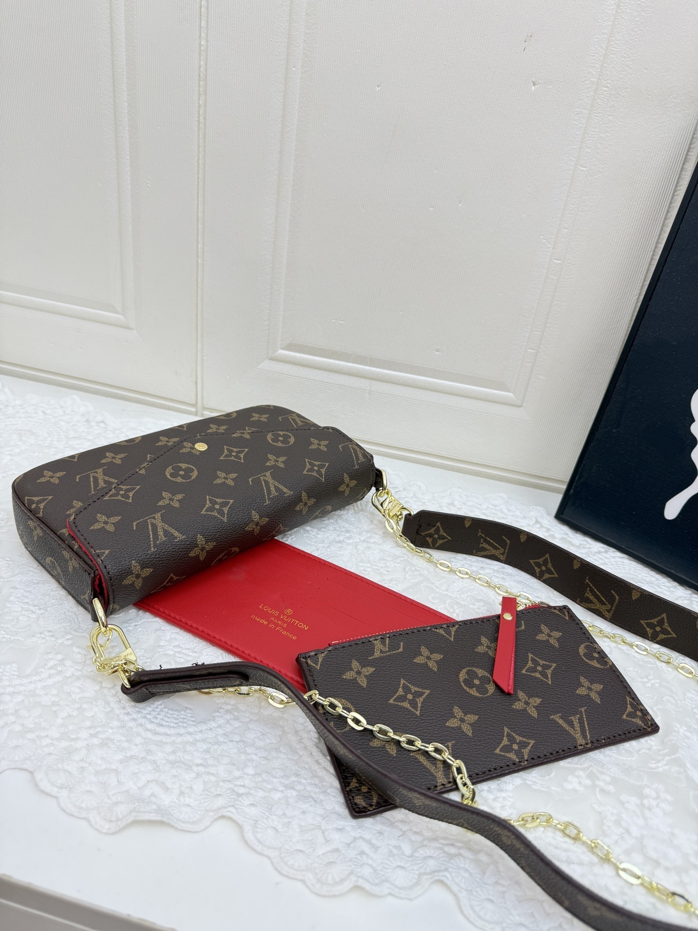 PH1724-PH1728，LV bag size 22.5133.5cm.  225.99 上GA gallery