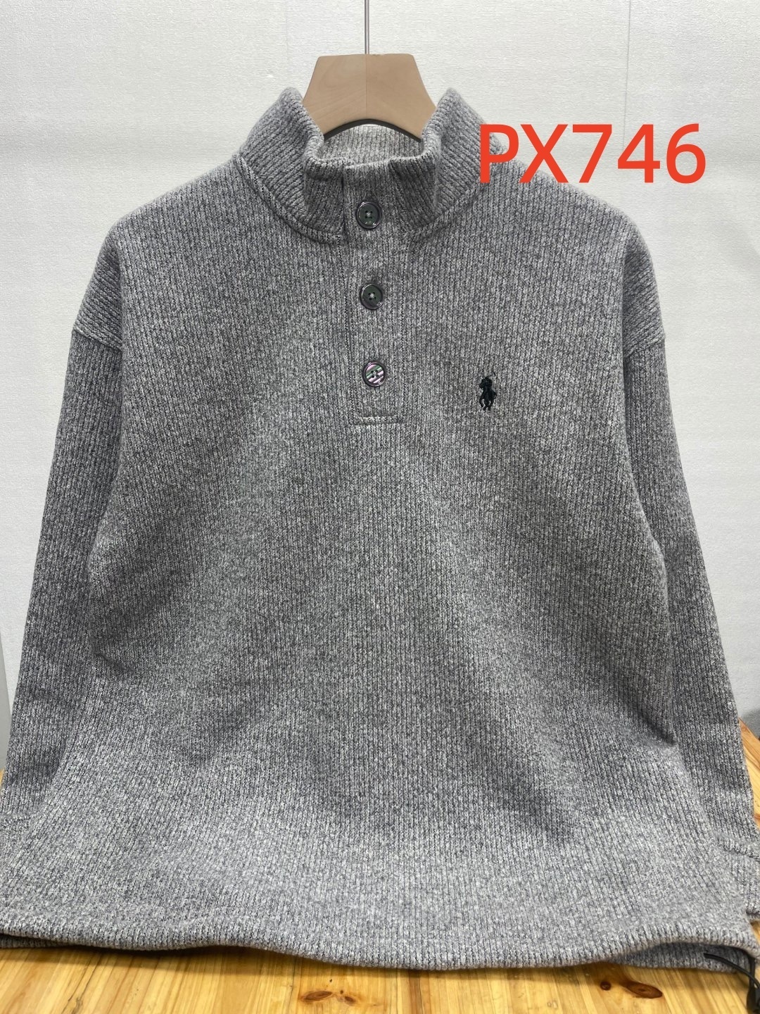 PX746  322.99 gallery