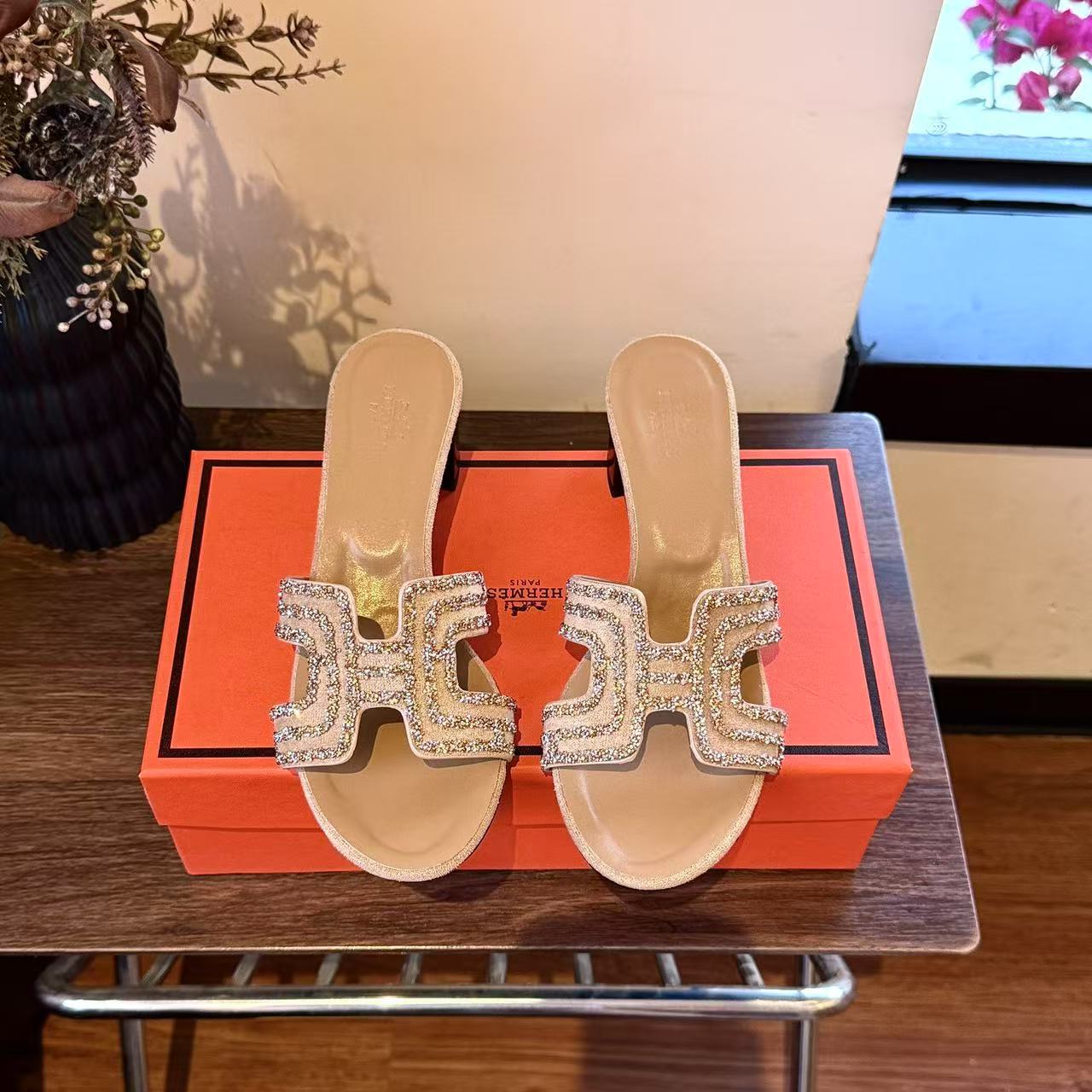 TJ053 TJ056，Hermes shoes 35 41. 326.99上QA GA 用AA1370尺寸表 gallery