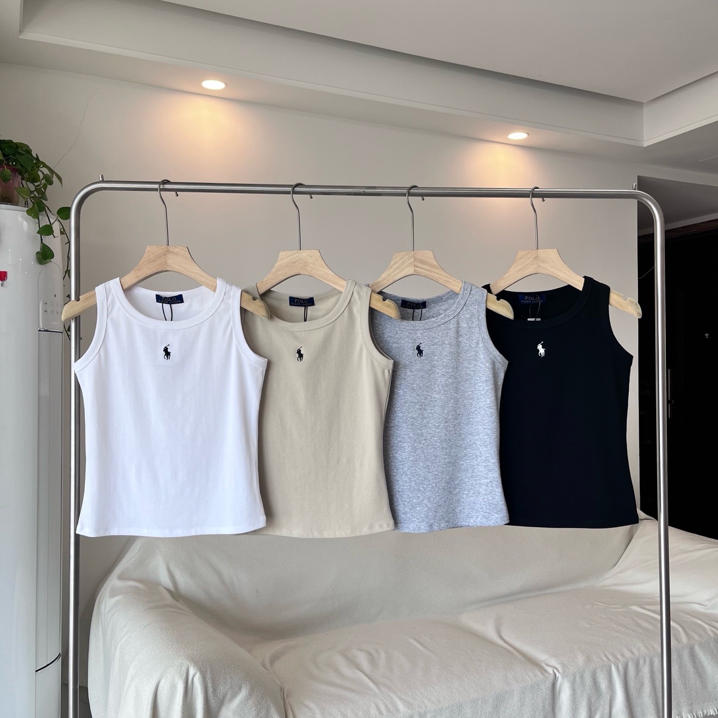 VE083-VE086，Polo vest 20.99 gallery