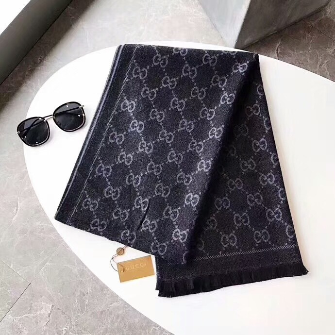 WQ180-WQ181，Gucci scarf size 18060cm.  215.99 上GA WA gallery