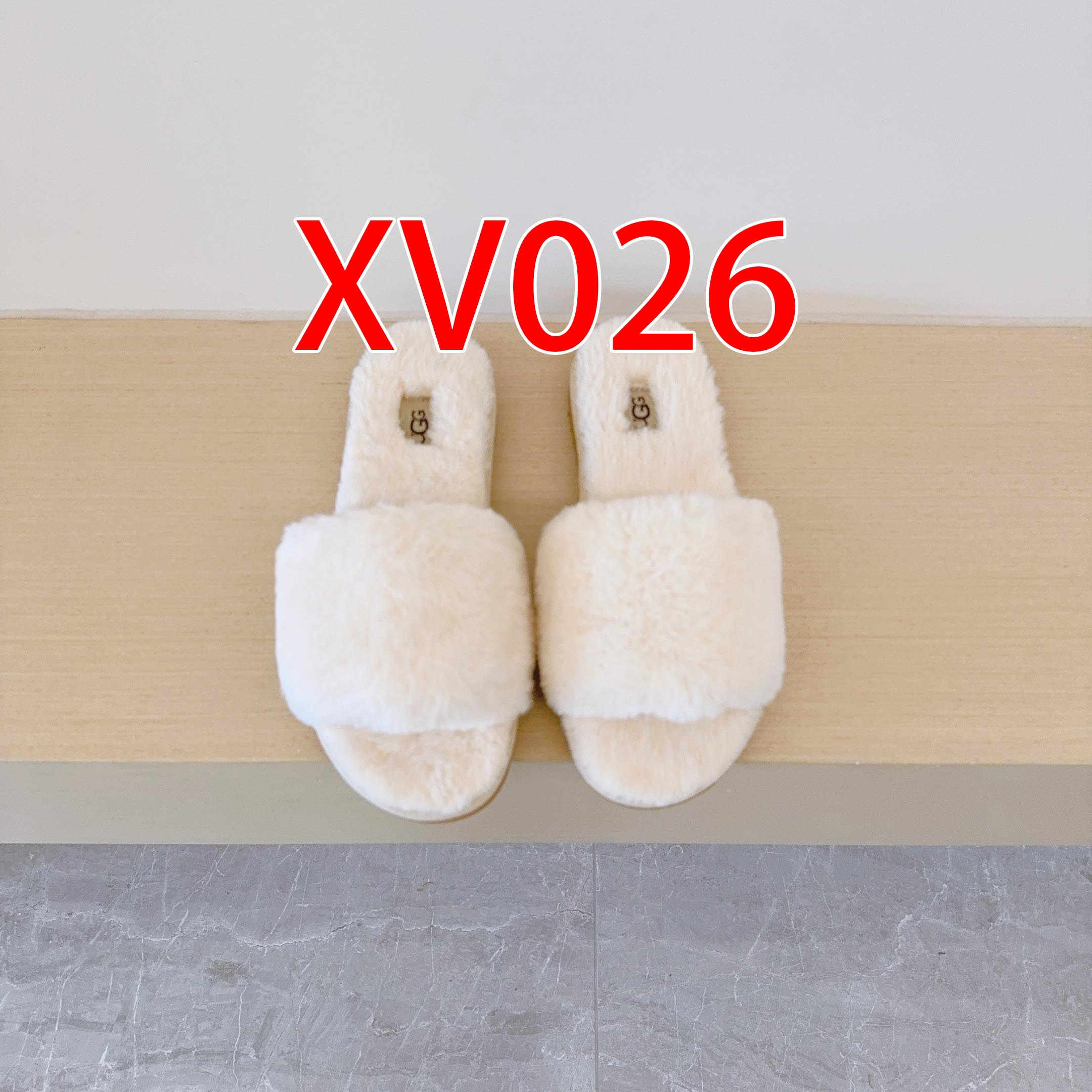 XV025-xv032，size 35-45. Ugg slipper 193.99 no box gallery