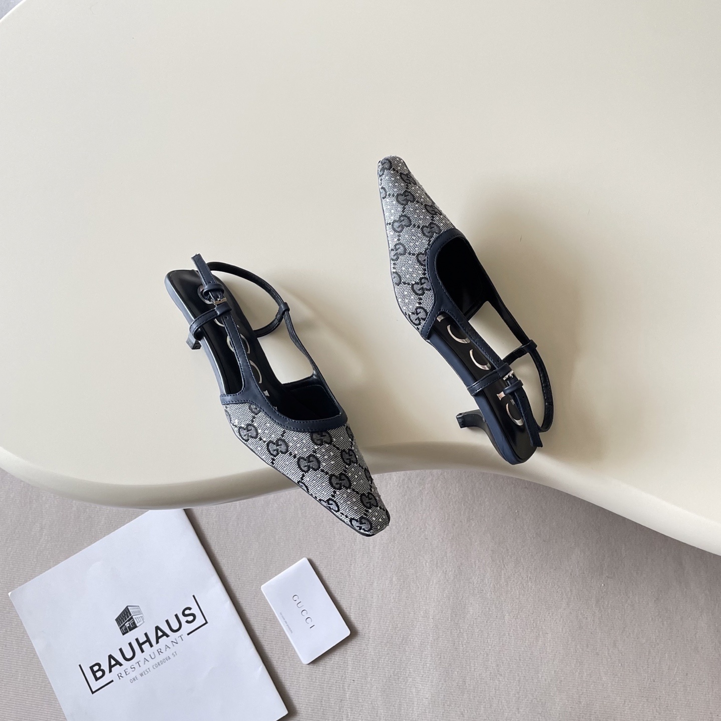 A0IG  $53.88  SIZE 34-41 gallery