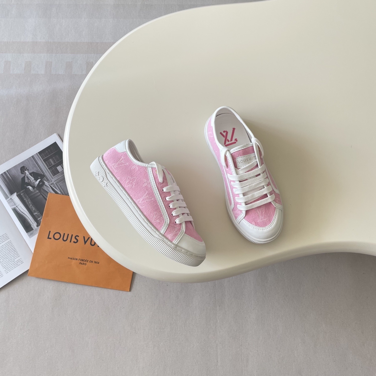 A0II  $53.88  SIZE 35-40 gallery