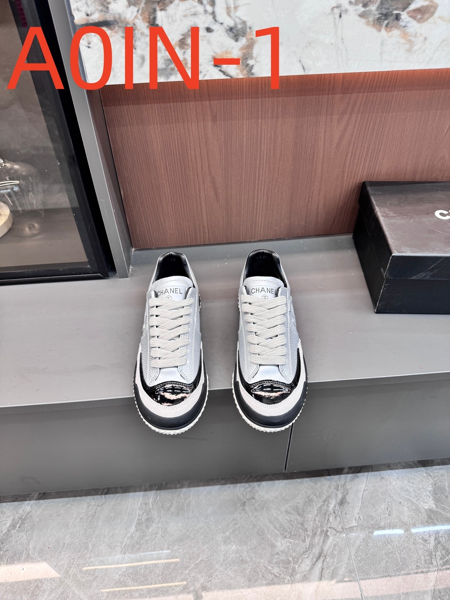 A0IN  $55.88  SIZE 35-40 gallery