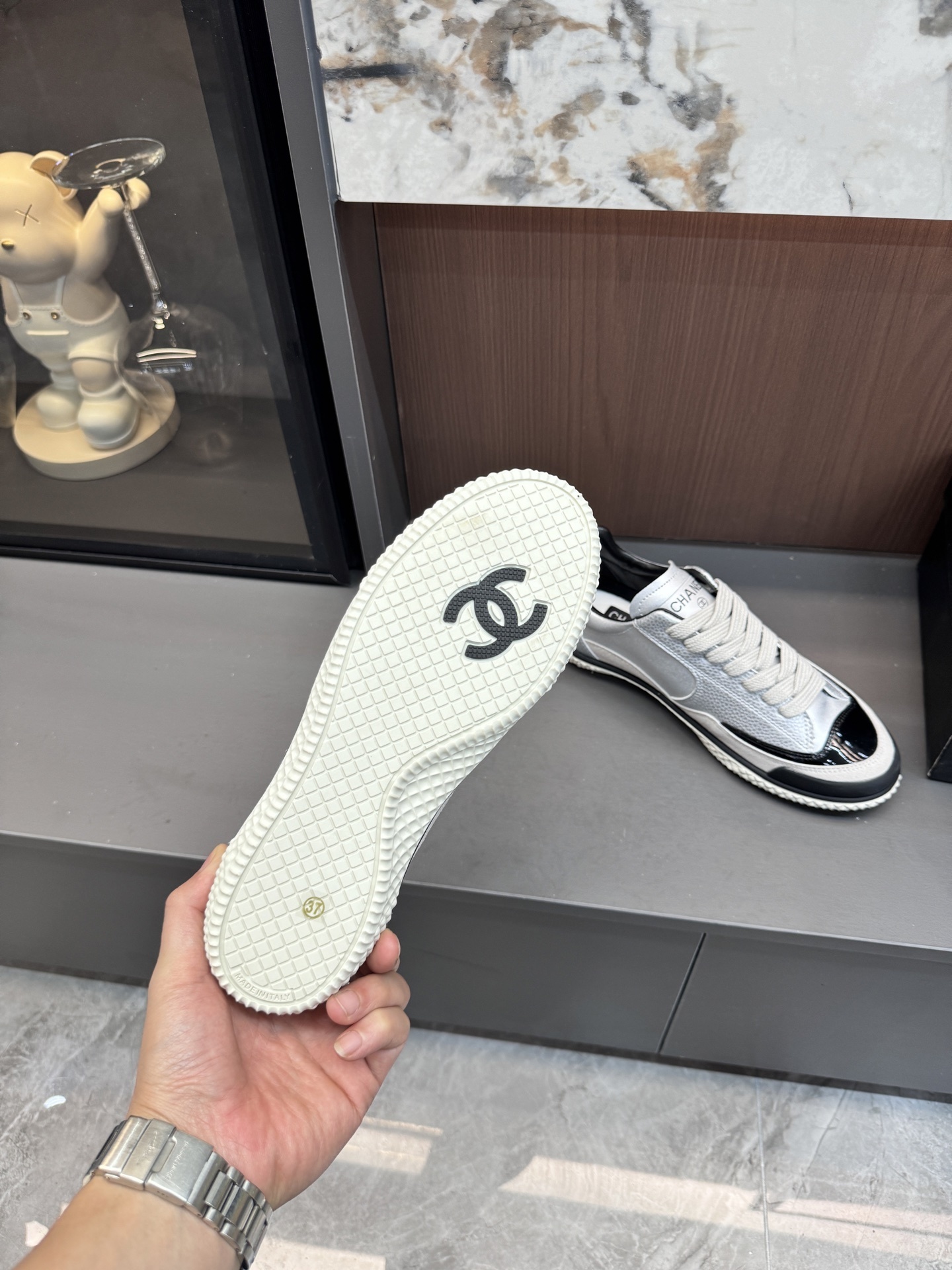 A0IN  $55.88  SIZE 35-40 gallery