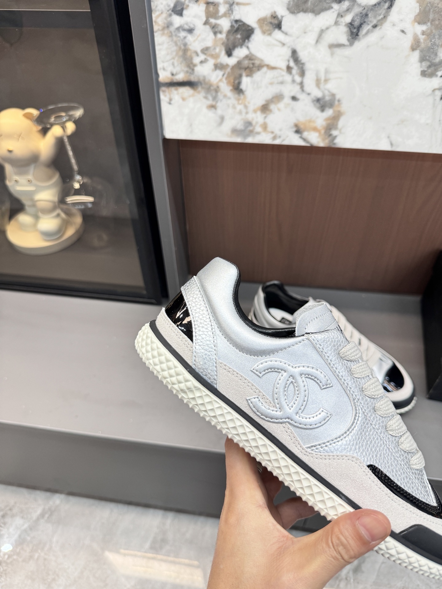 A0IN  $55.88  SIZE 35-40 gallery