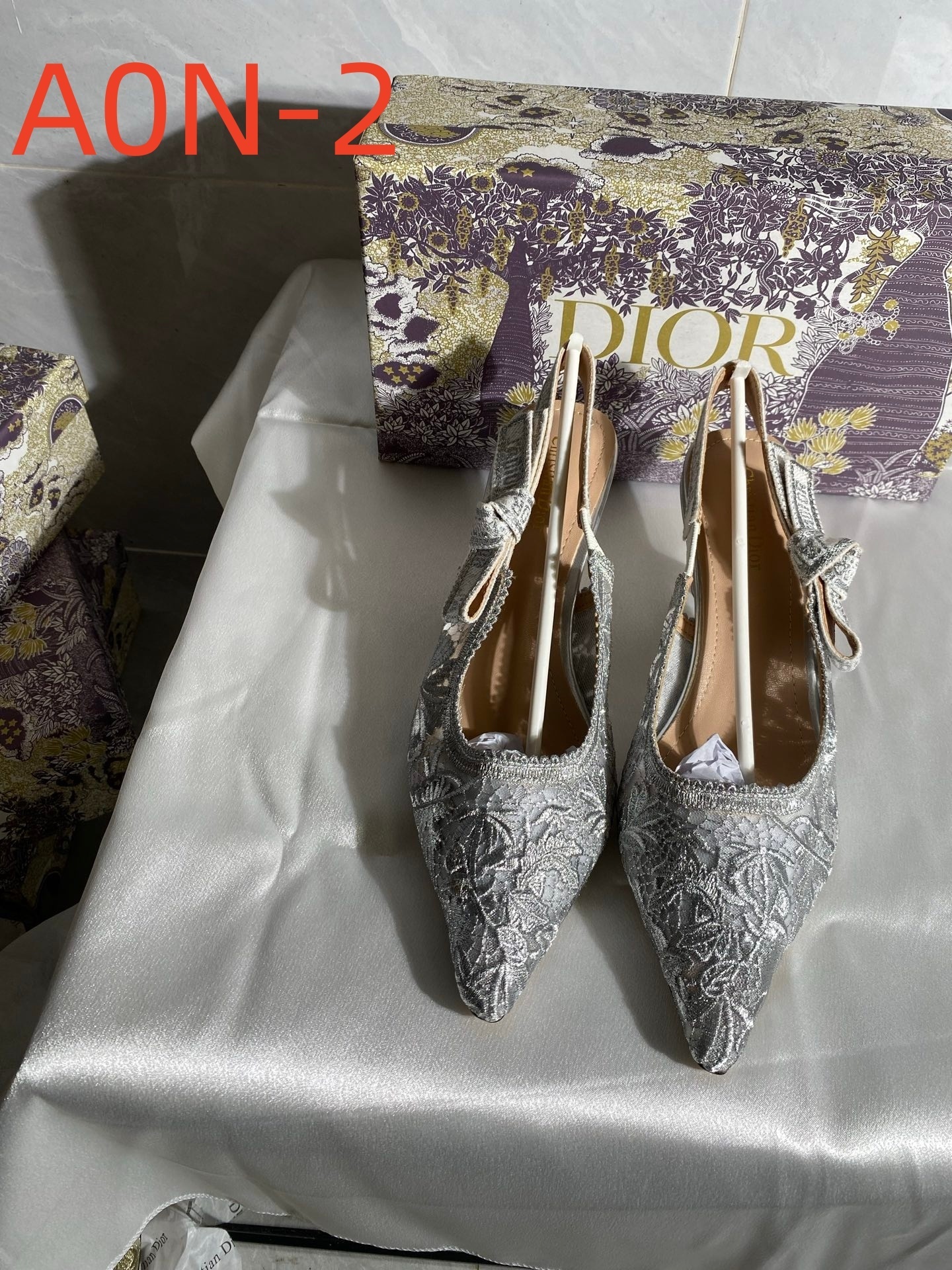 A0N  $53.88 SIZE 34-41 High heels 6CM gallery