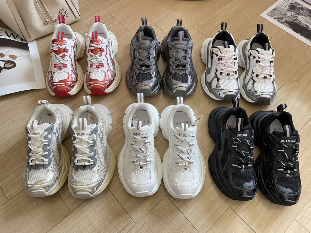 A0OS  $59.88  SIZE 35-44 gallery