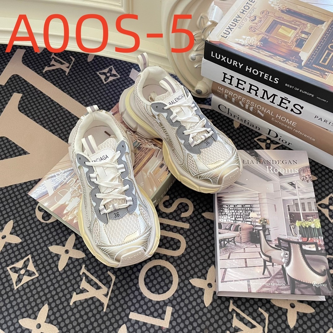 A0OS  $59.88  SIZE 35-44 gallery