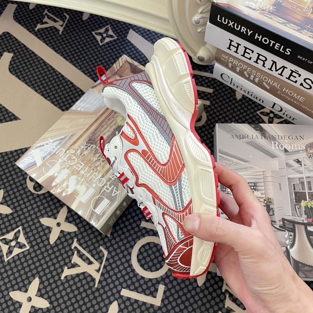 A0OS  $59.88  SIZE 35-44 gallery