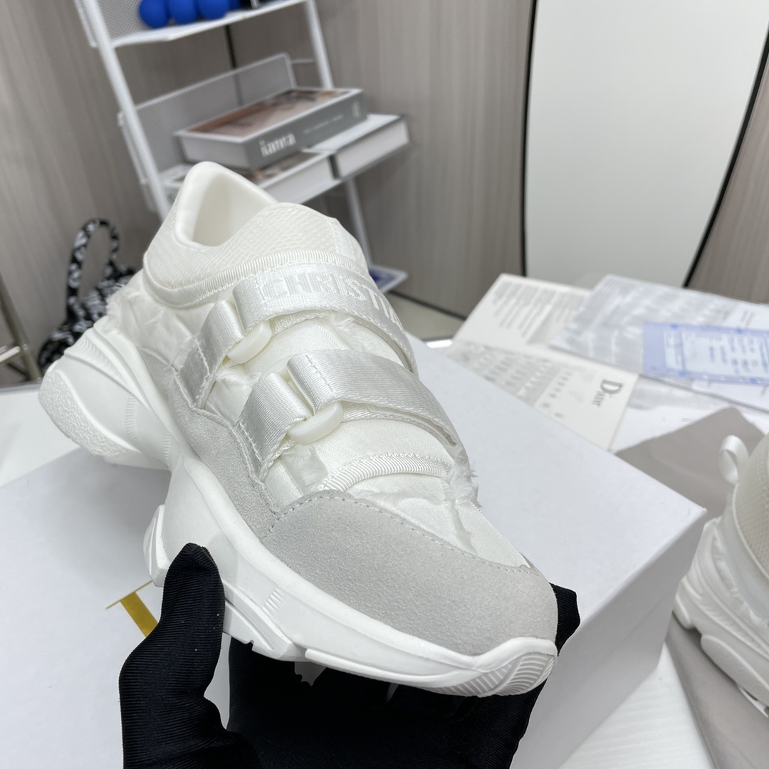 A0OV  $59.88  SIZE 35-40 gallery