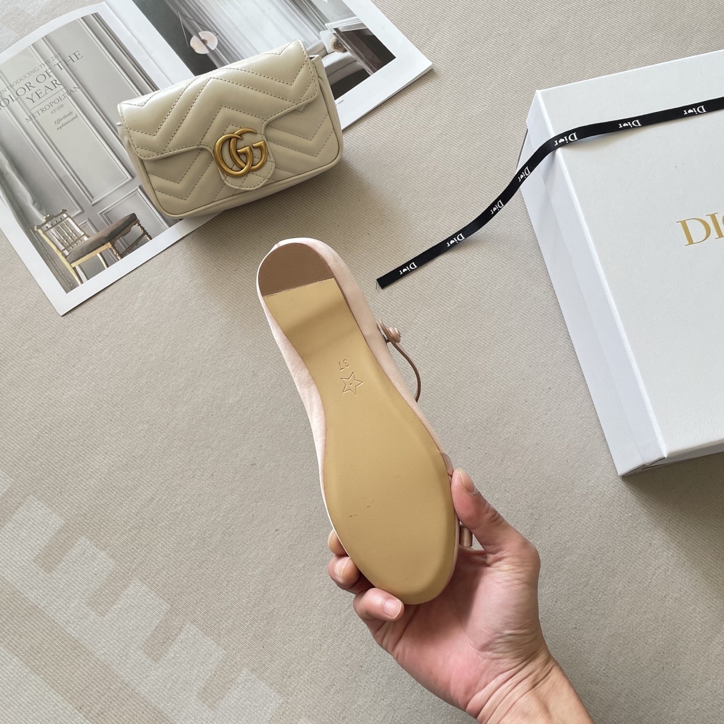 A0PE  $55.88  SIZE 35-41 gallery