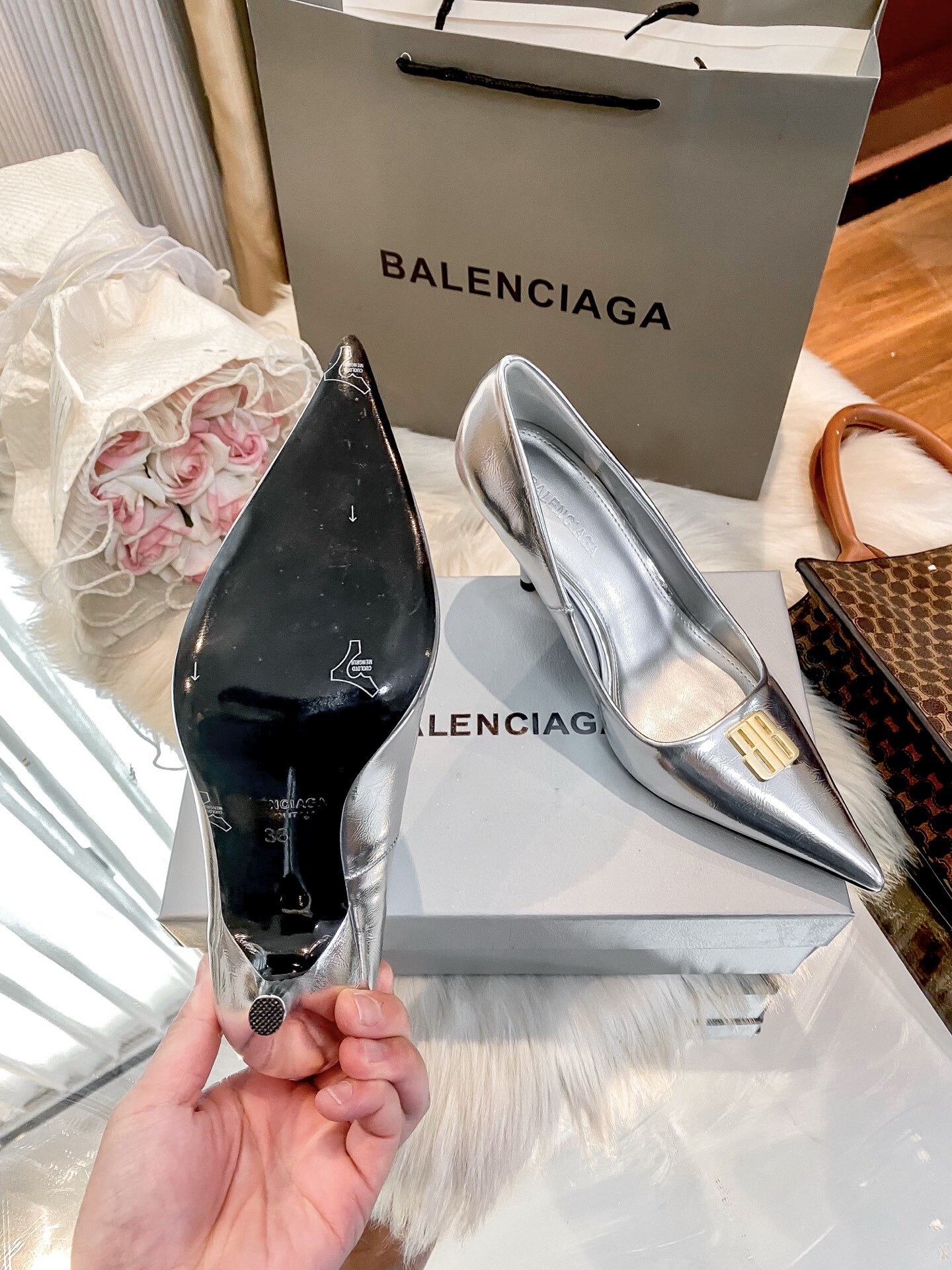 A0PF  $52.88  SIZE 34-40  9cm high heels gallery