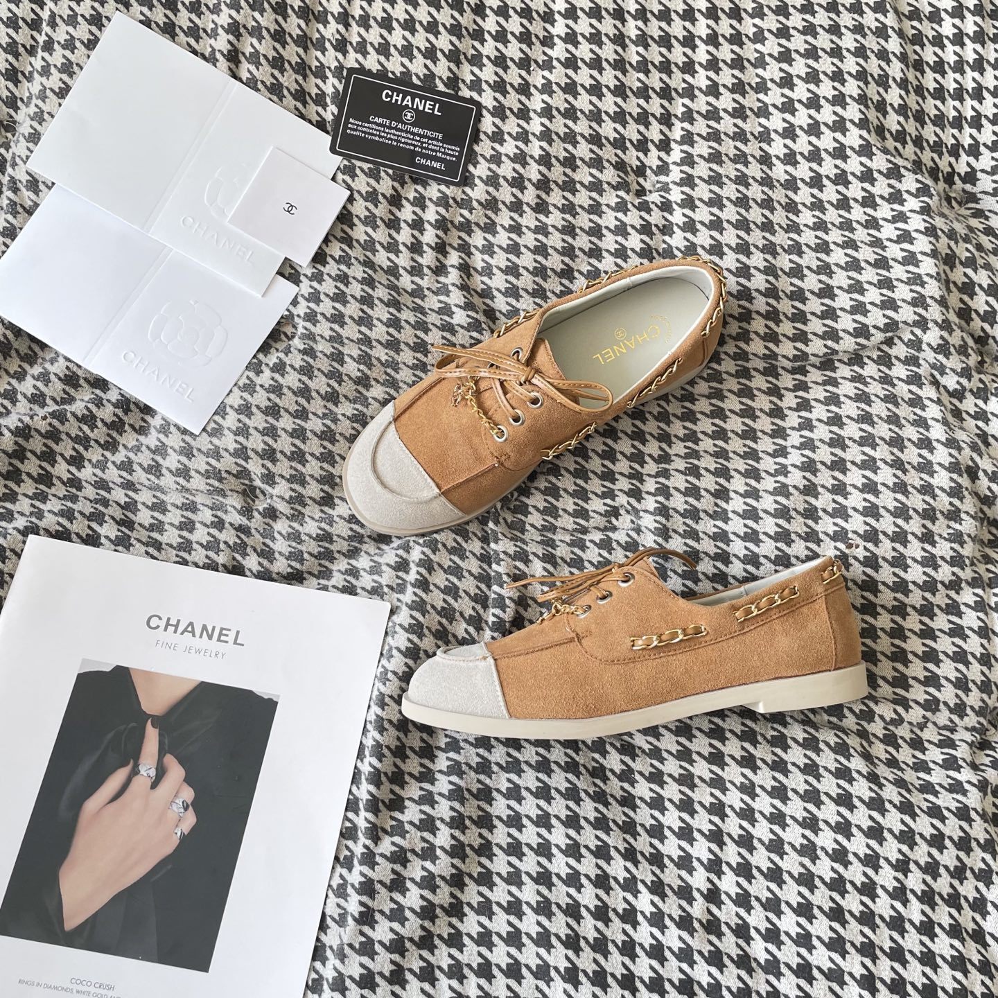 A0PQ  $55.88  SIZE 35-41 gallery