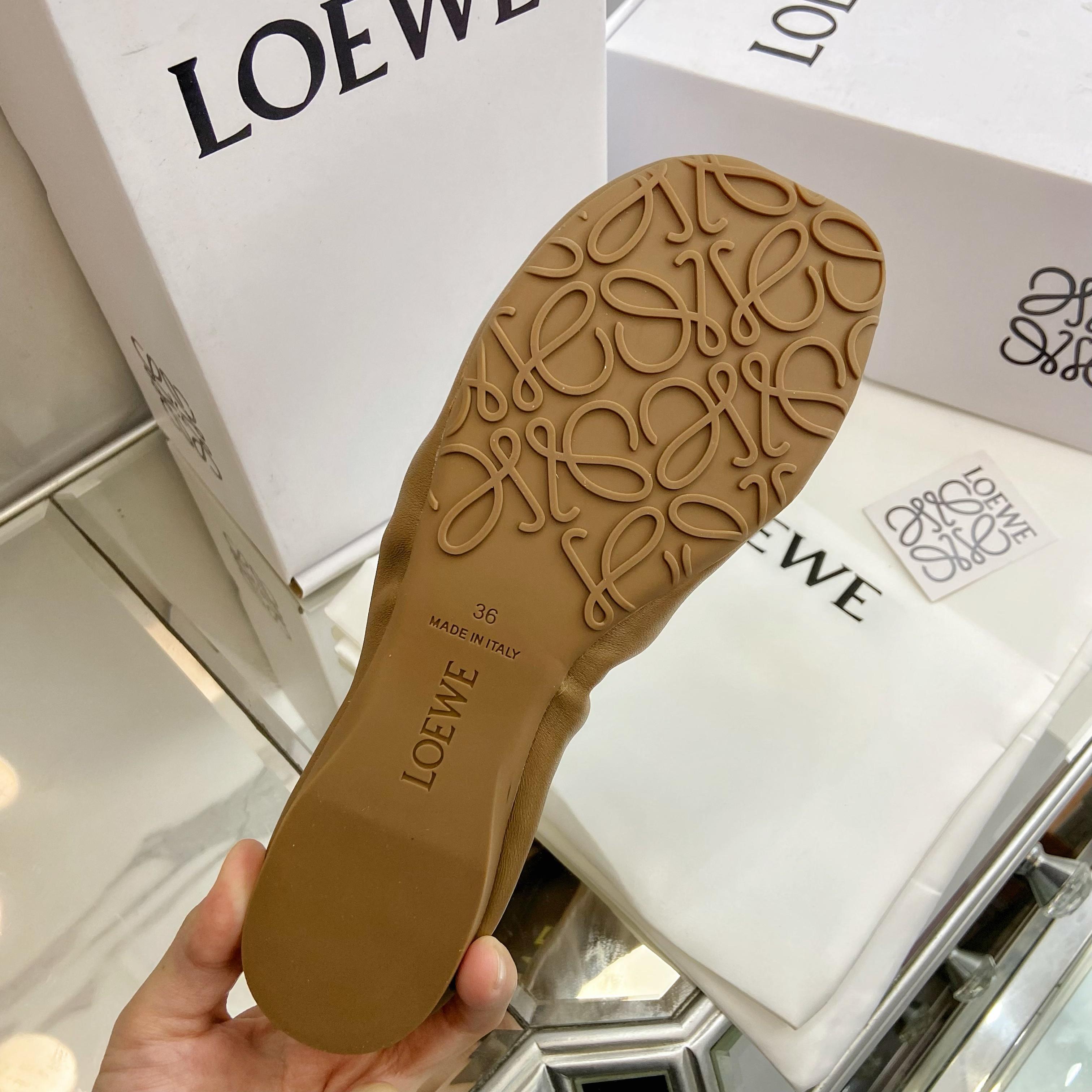 A0PS  $53.88  SIZE 35-40 gallery