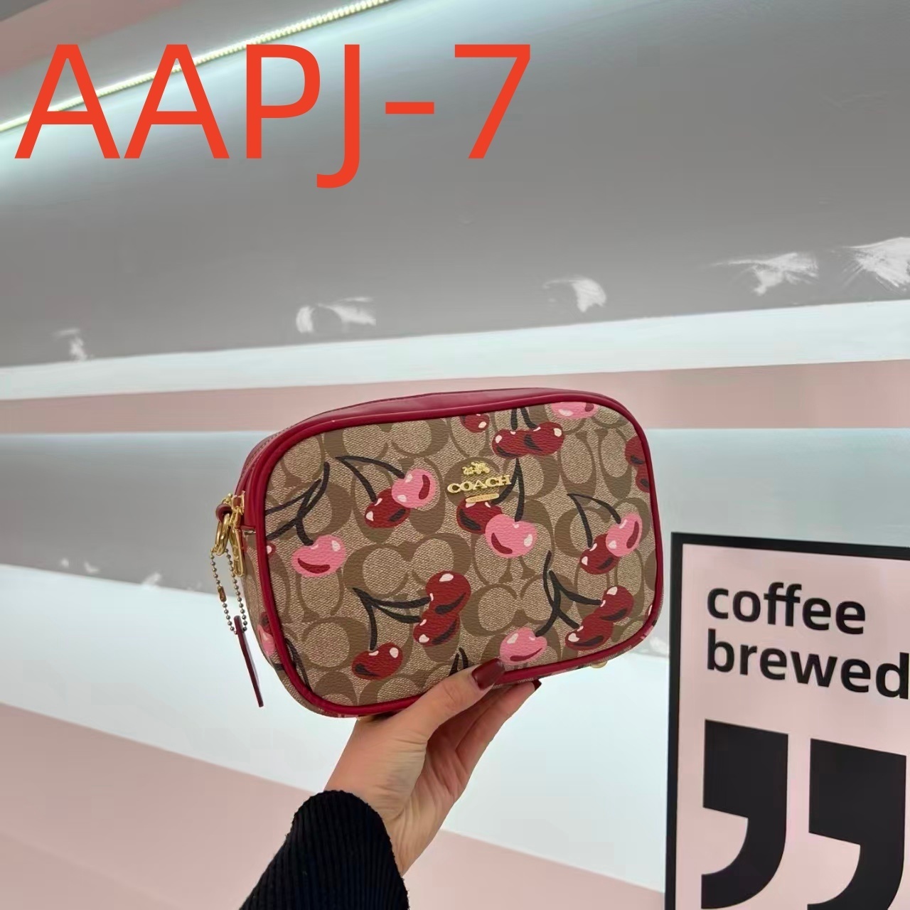 AAPJ  $32.88 gallery