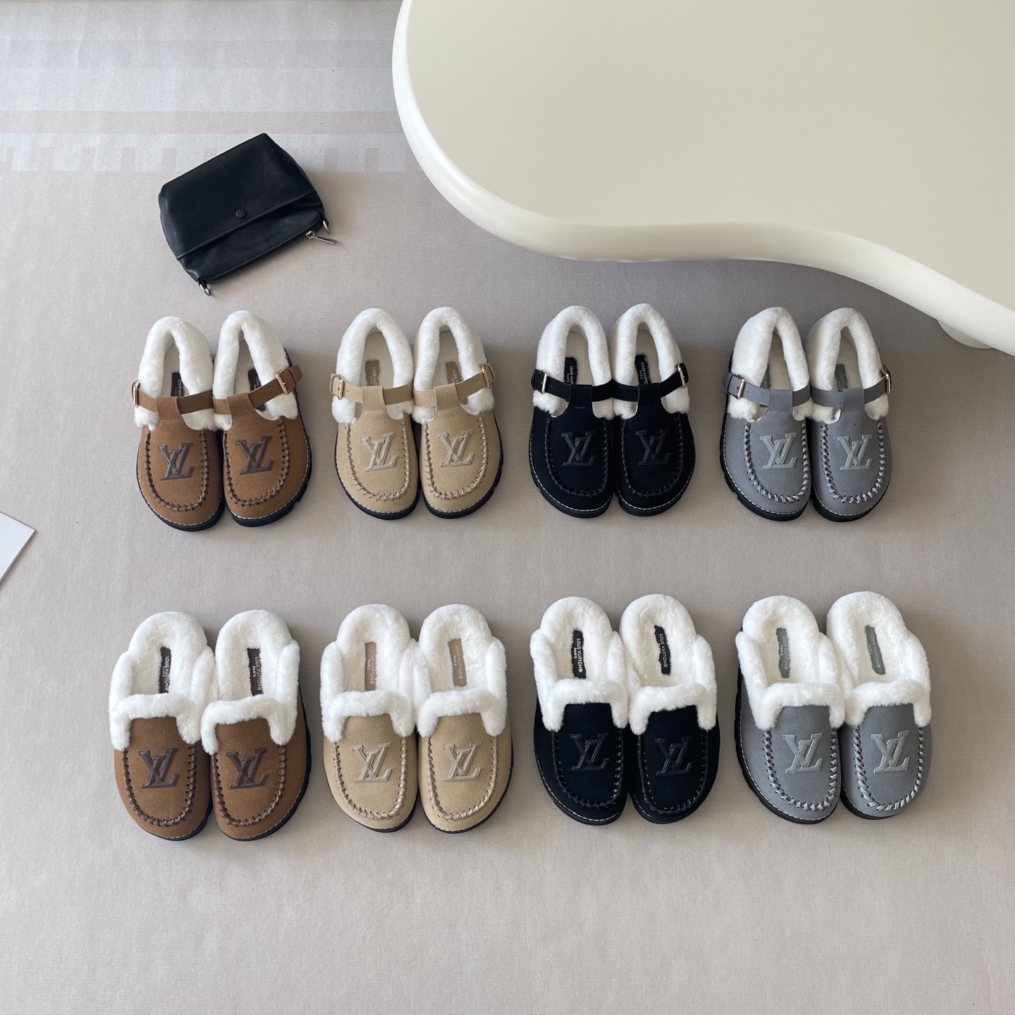 AOIJ  $53.88  SIZE 35-44 gallery