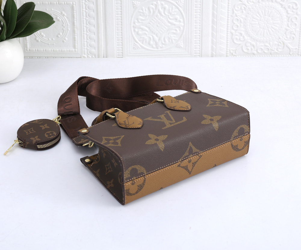 HDA1919 LV handbag gallery