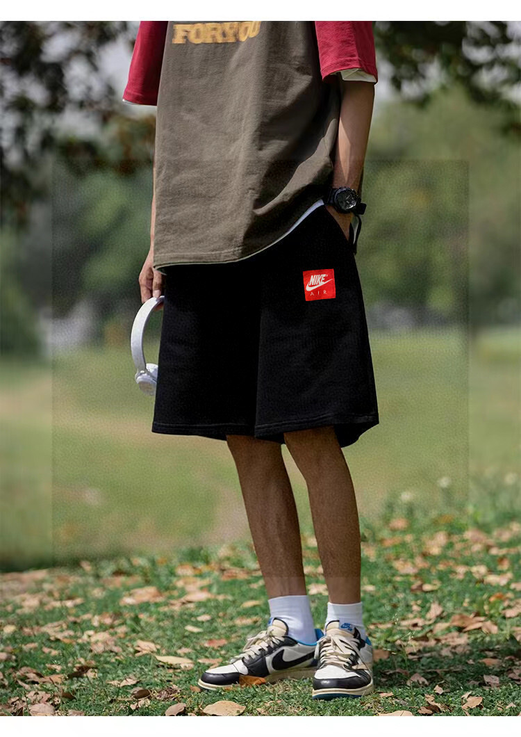 HDA3910 NIKE shorts gallery