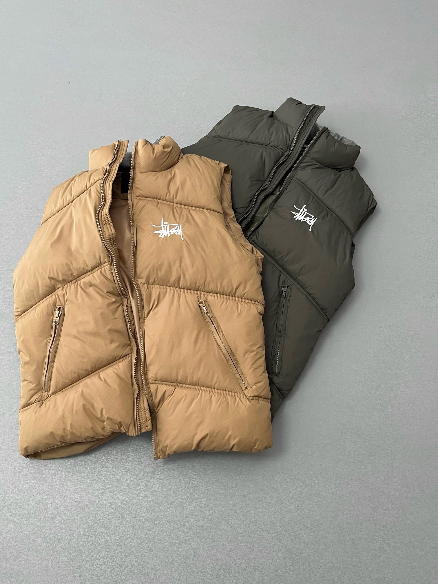 HDA6180 Stussy vest coat gallery