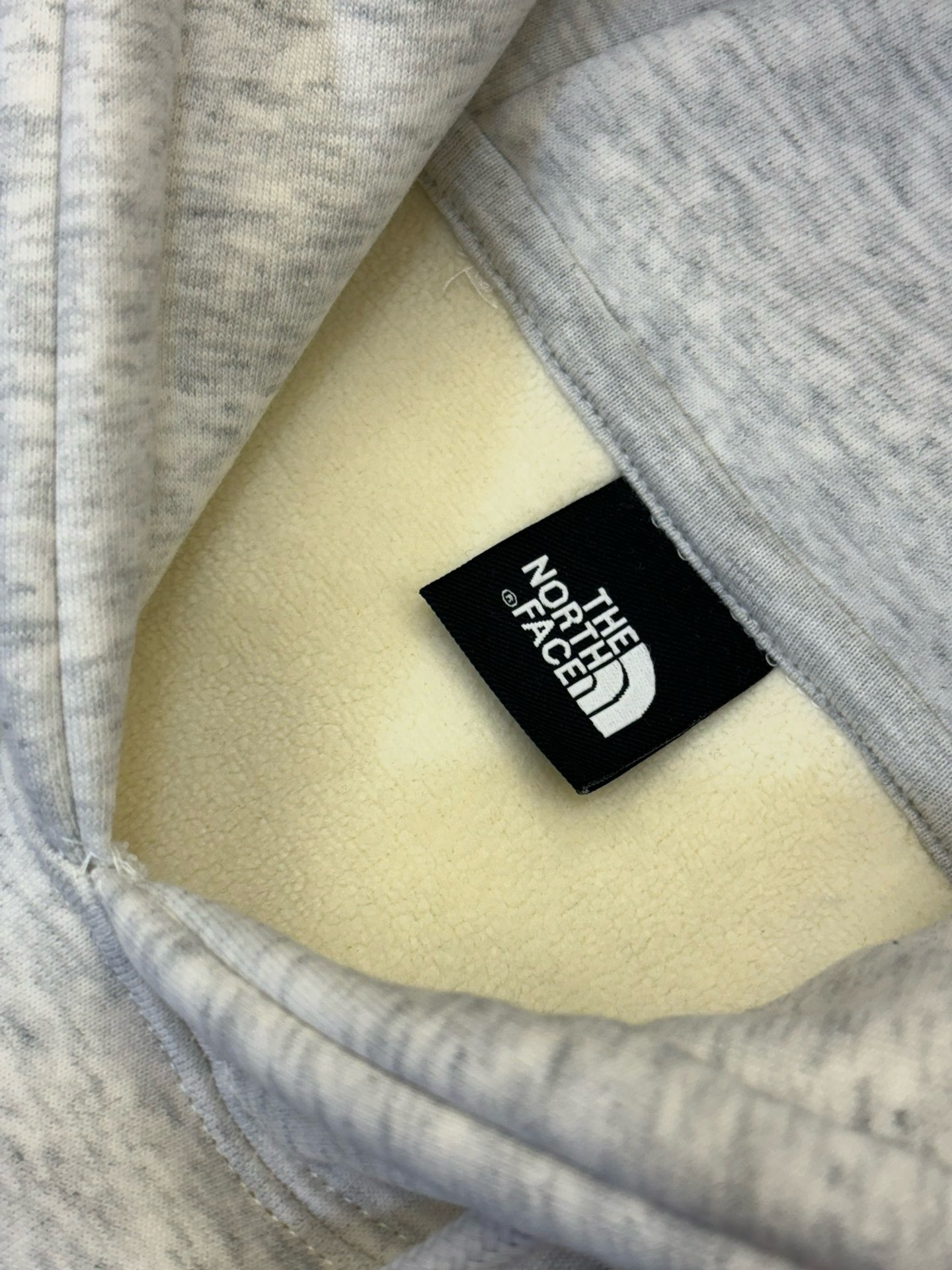 HDA6766 THE NORTH FACE hoodie gallery