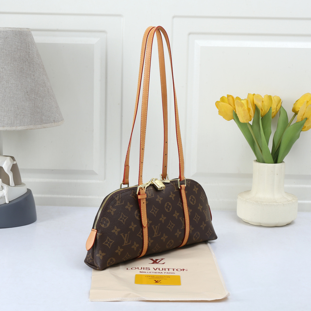 HDA6781 LV handbag gallery