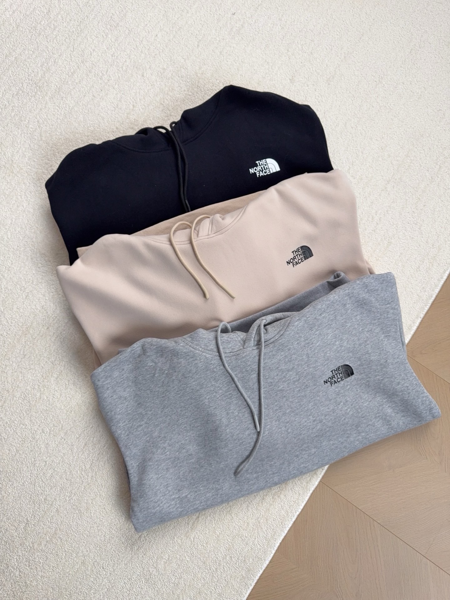 HDA6818 THE NORTH FACE hoodie gallery