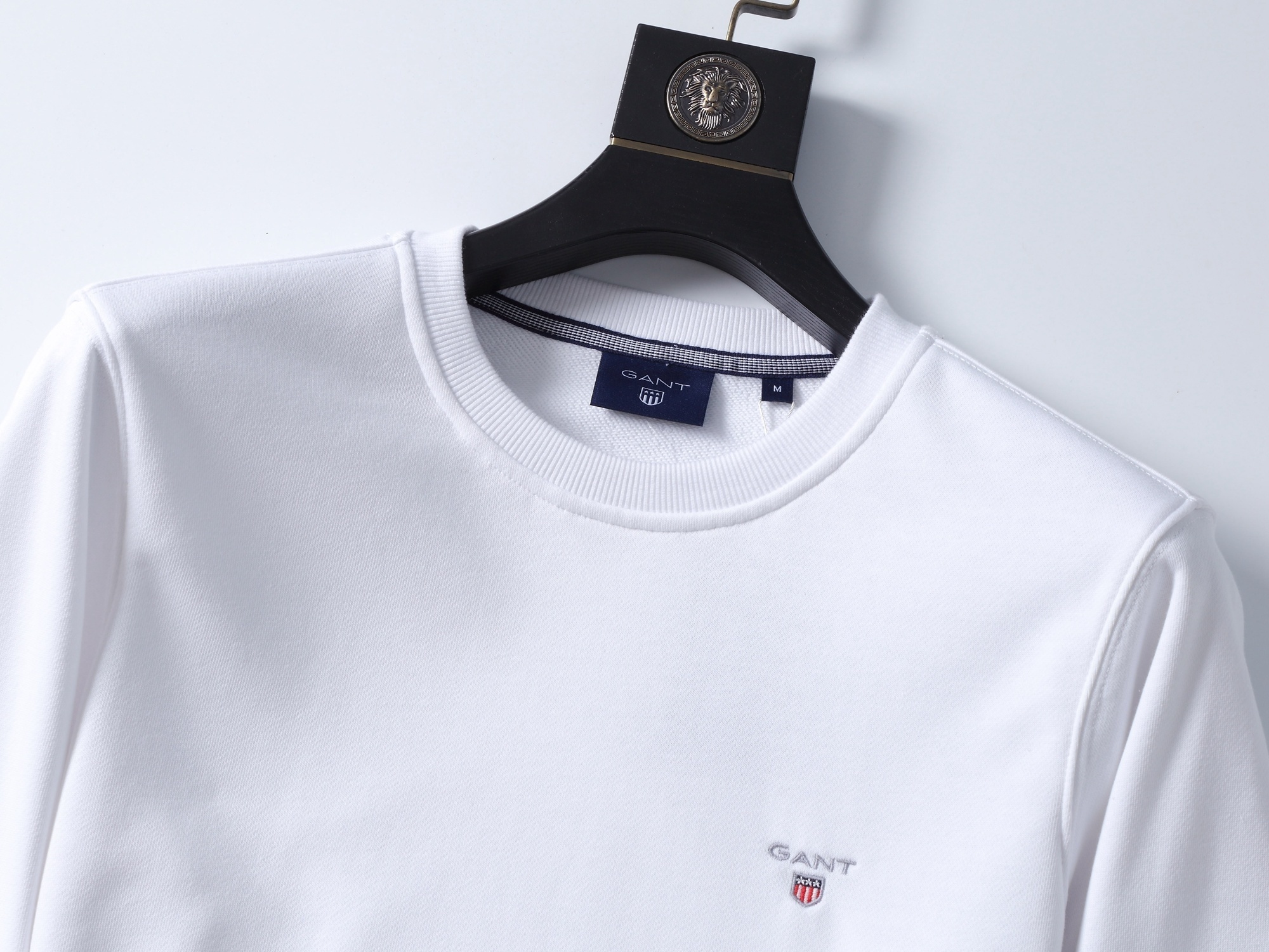 HDA6873 GANT sweatshirt gallery