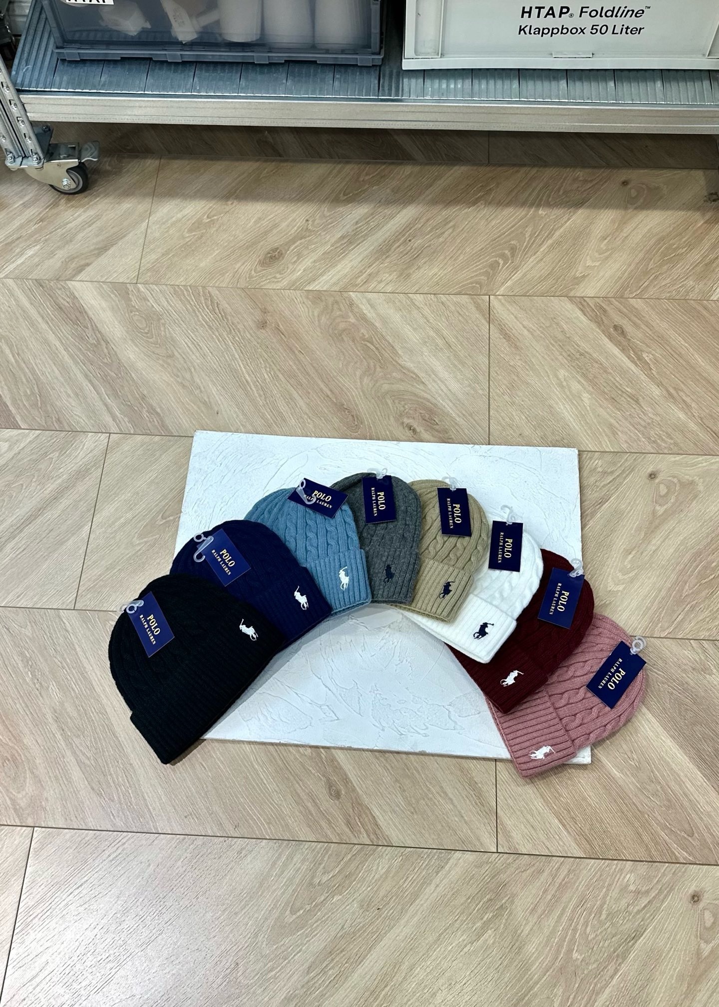 HDA6943 POLO hat gallery