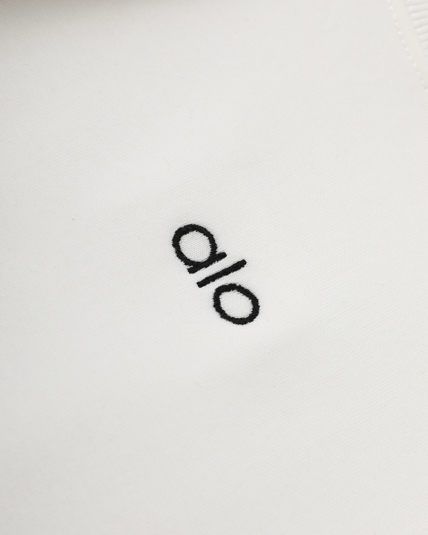 HDA6976 alo sweatshirt gallery