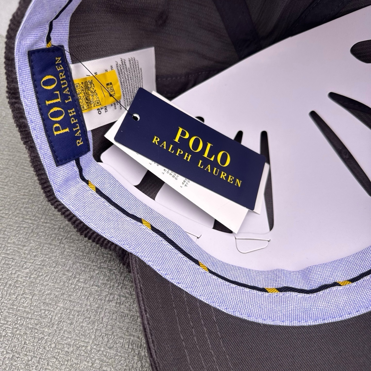 HDA7041 POLO peaked cap gallery