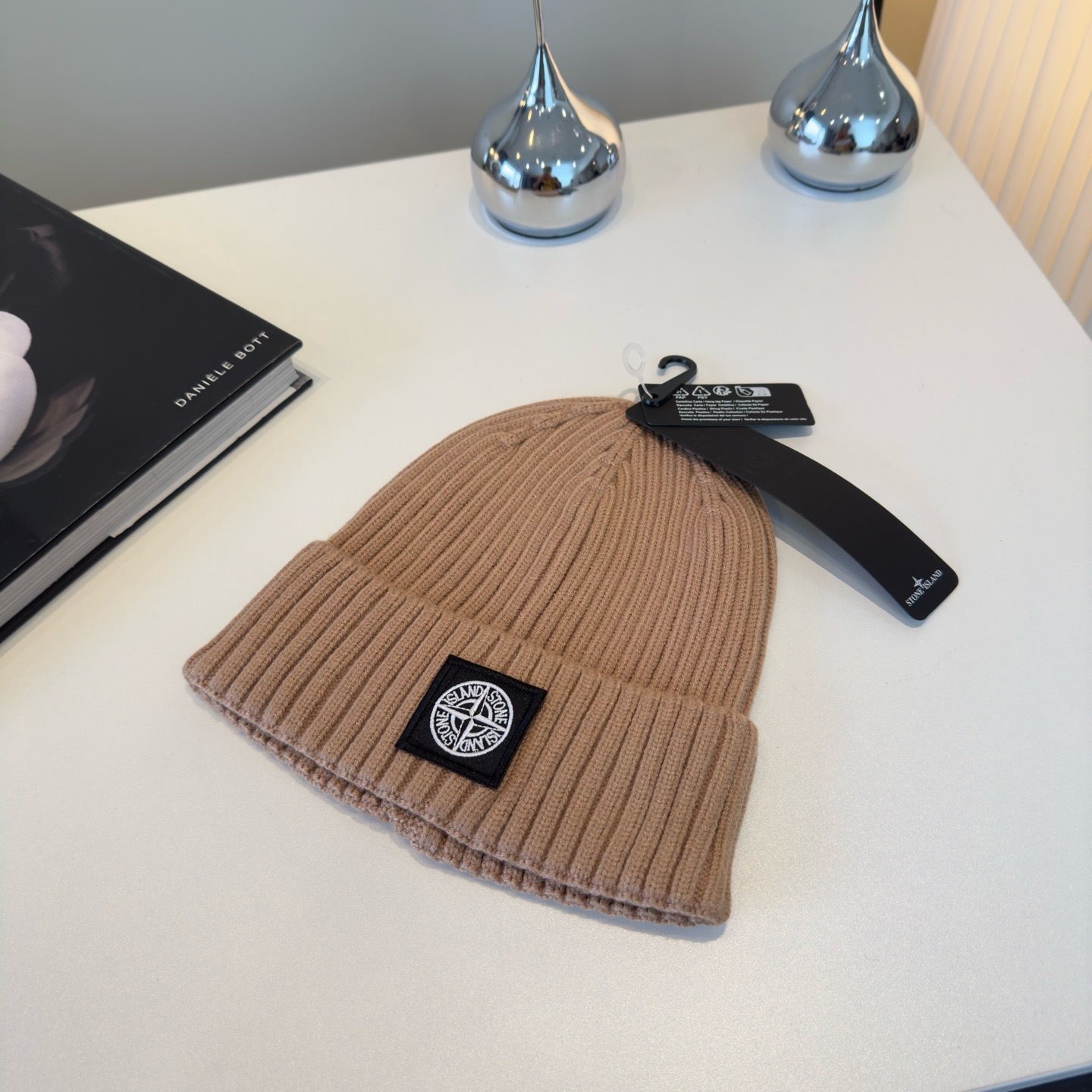 HDA7049 STONE hat gallery