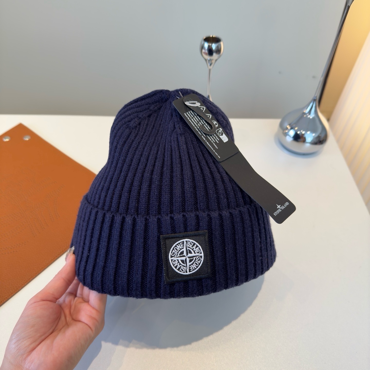 HDA7049 STONE hat gallery