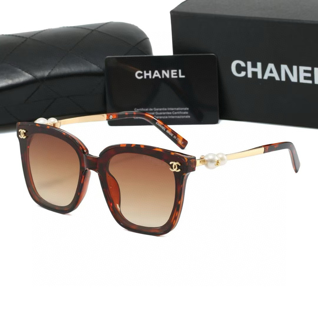 HDA7112 CHANEL glasses gallery