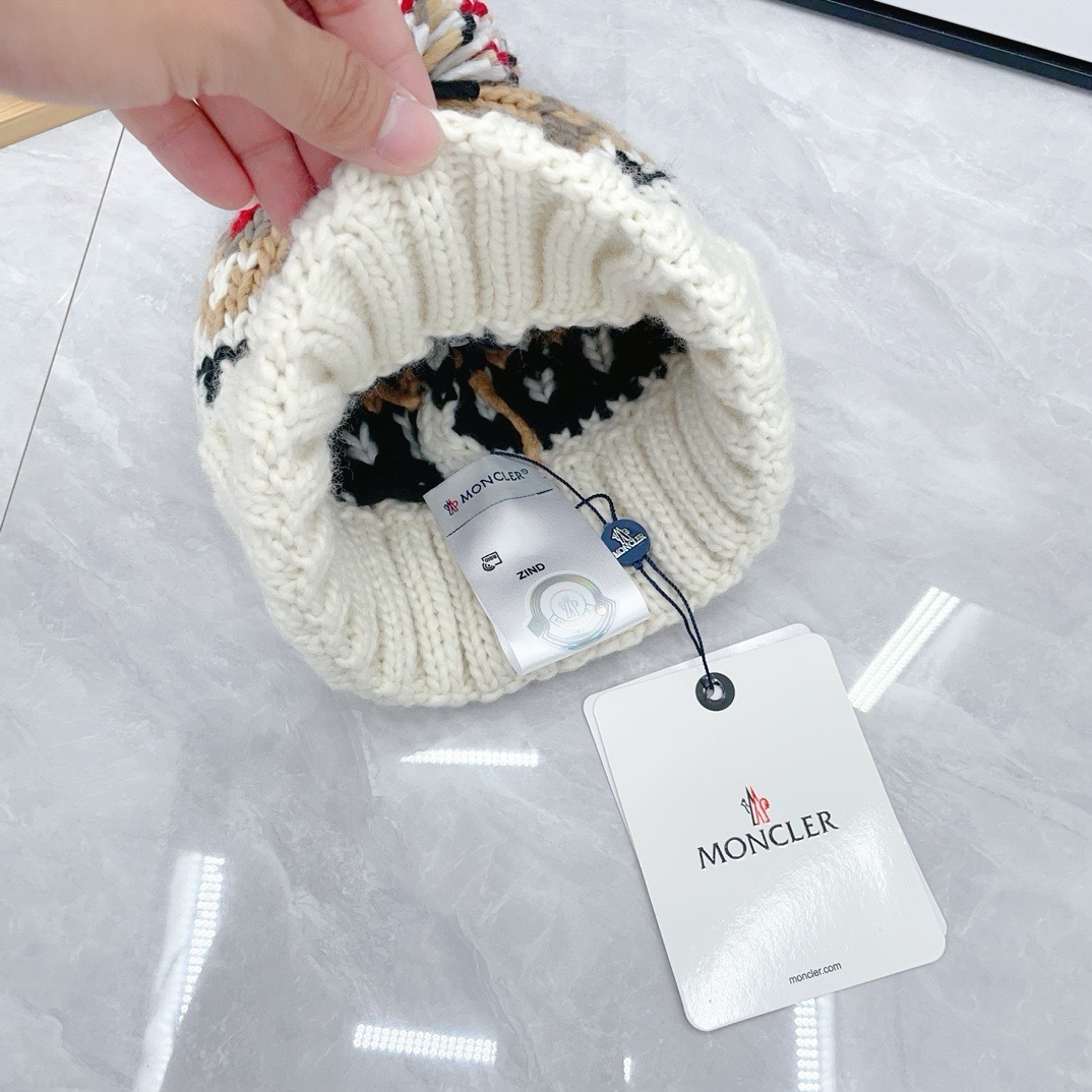 HDA7143 MONCLER hat gallery