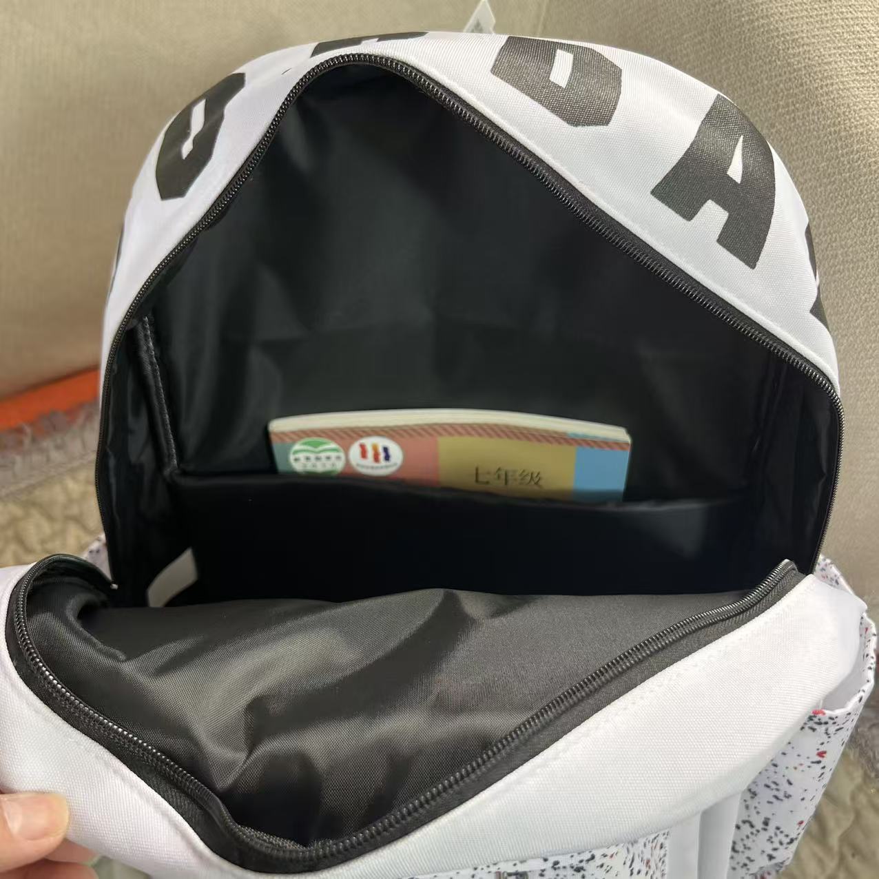 HDA7146 Jordan backpack gallery