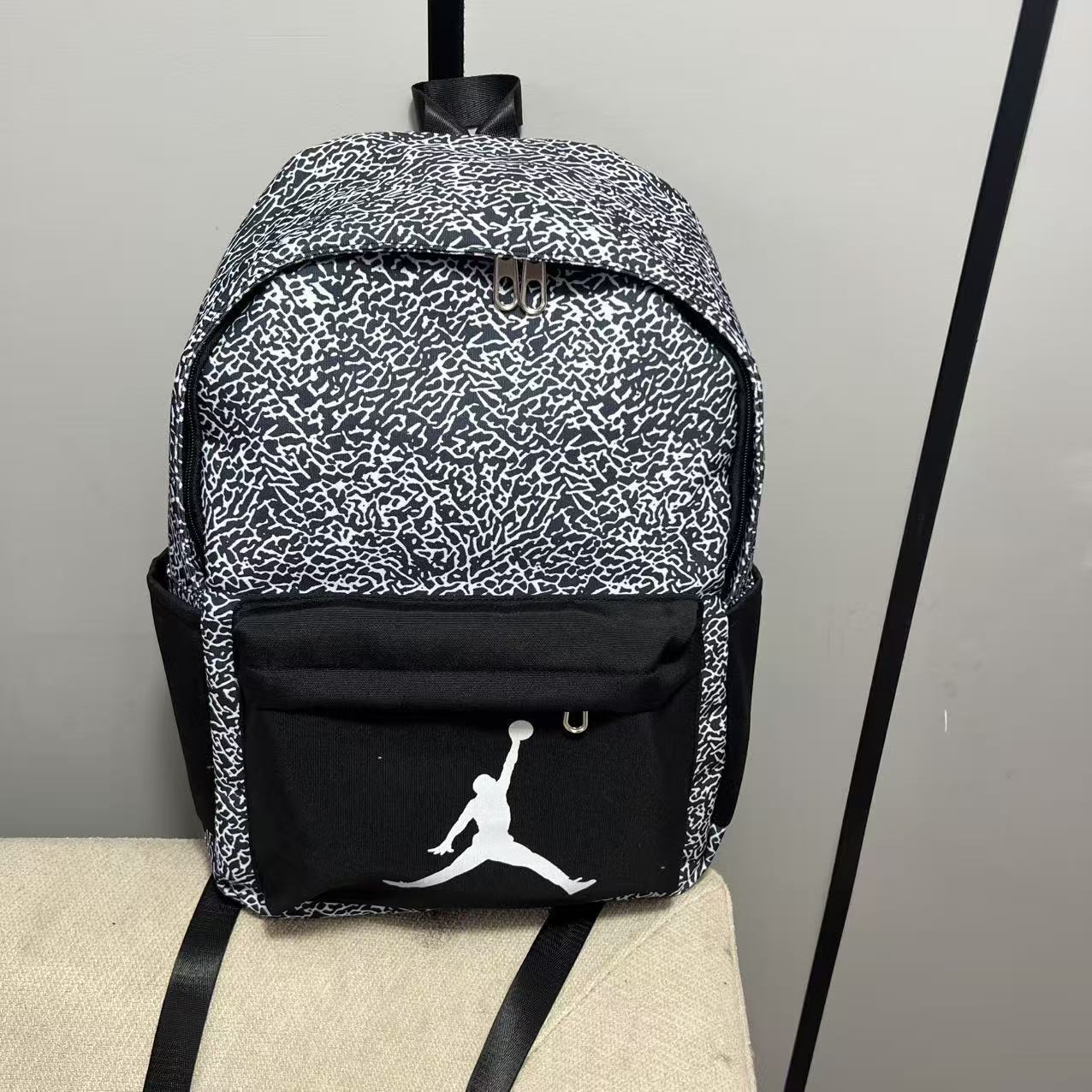 HDA7146 Jordan backpack gallery