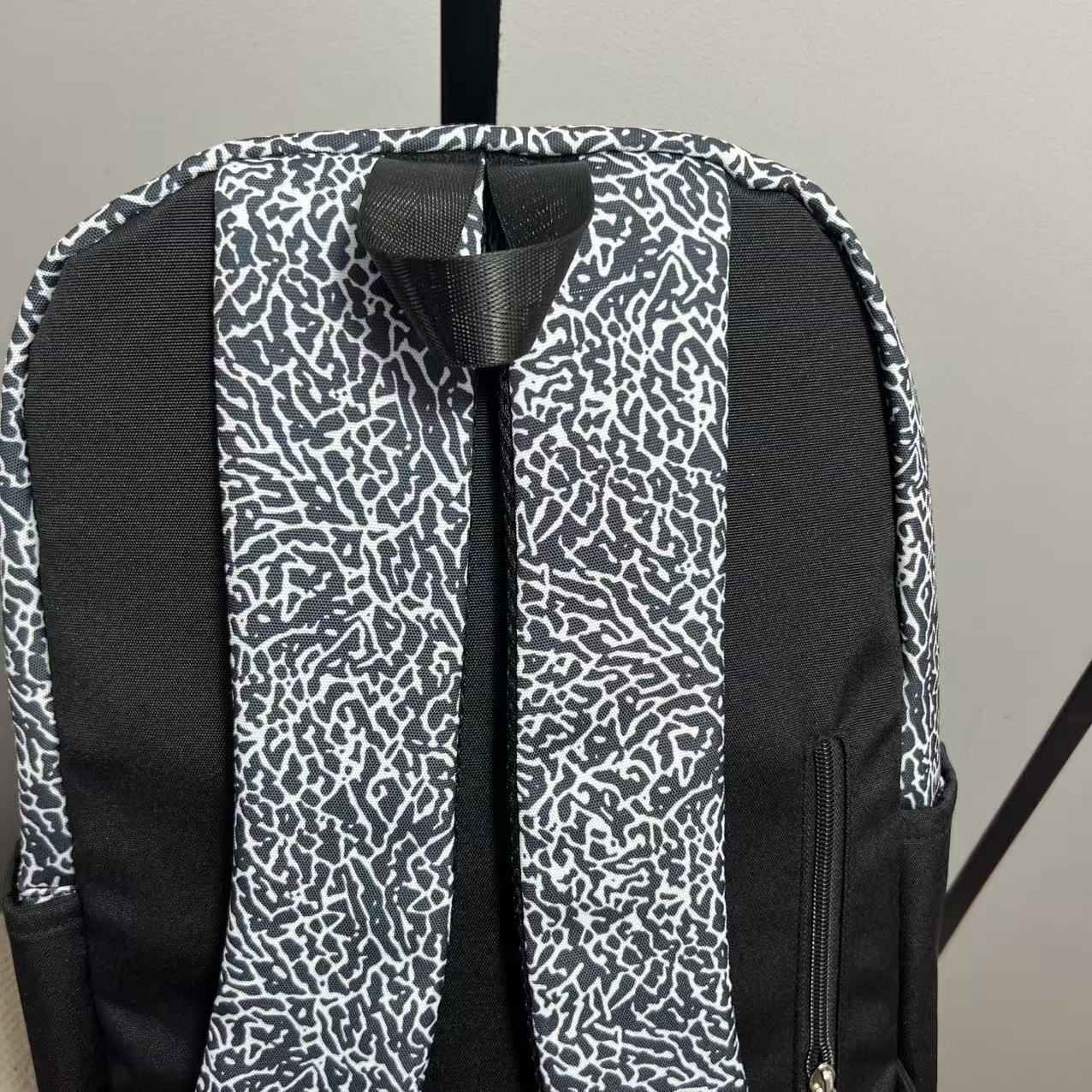 HDA7146 Jordan backpack gallery