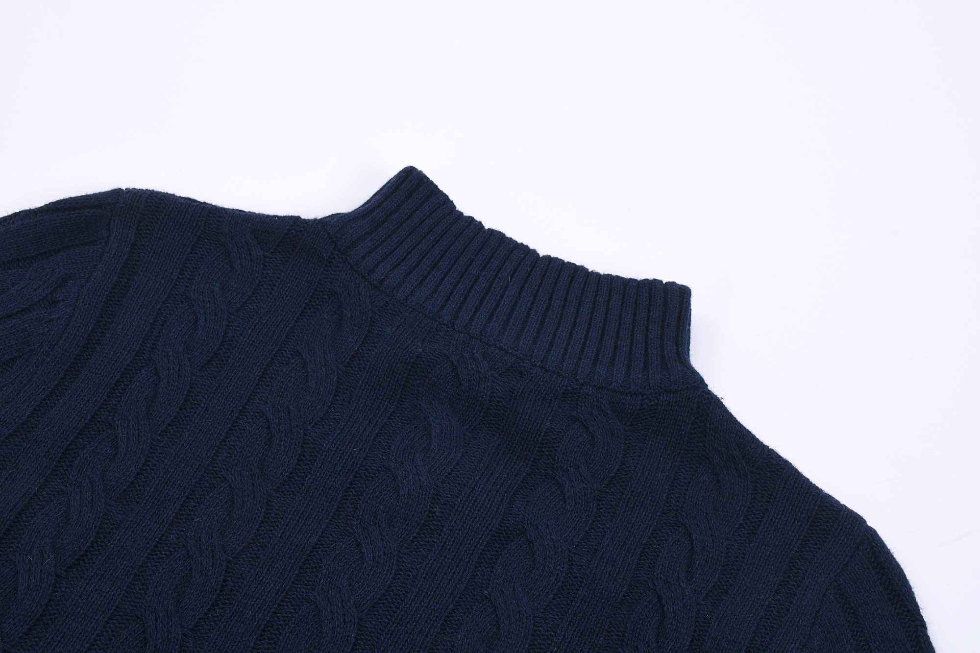 HDA7252 POLO sweater gallery