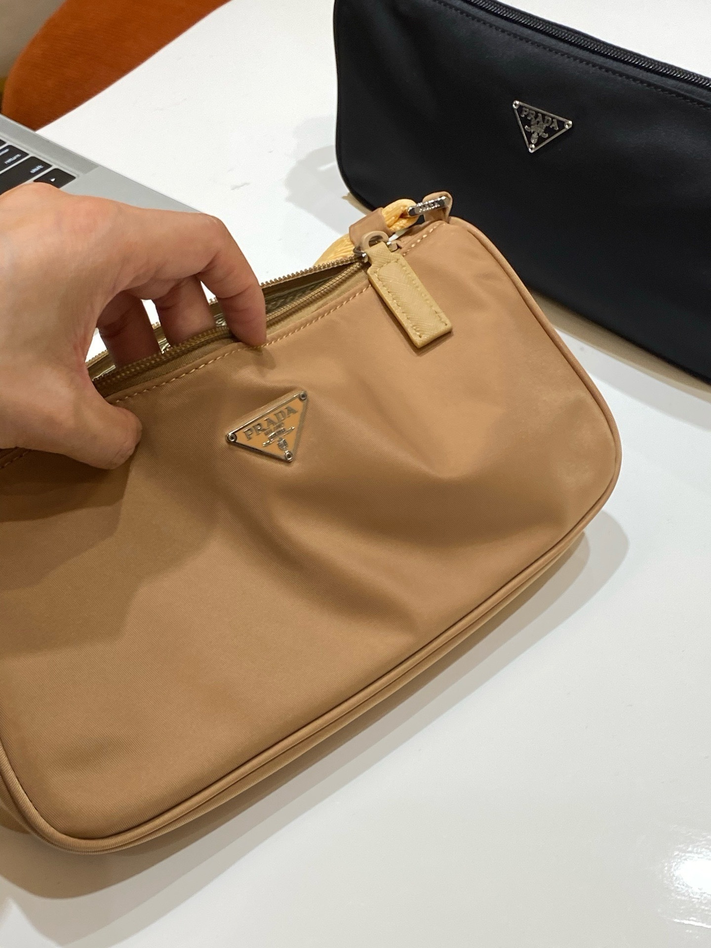 HDA7393 PRADA handbag gallery