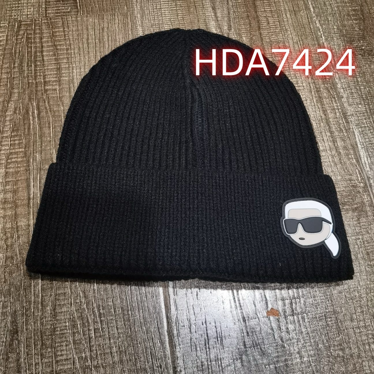 HDA7424 KARL hat gallery
