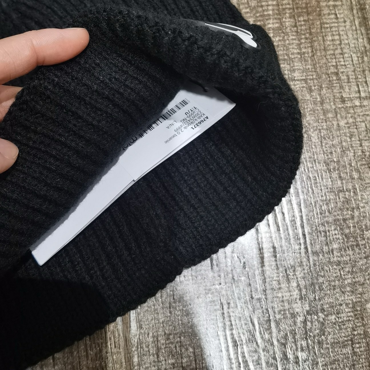 HDA7424 KARL hat gallery