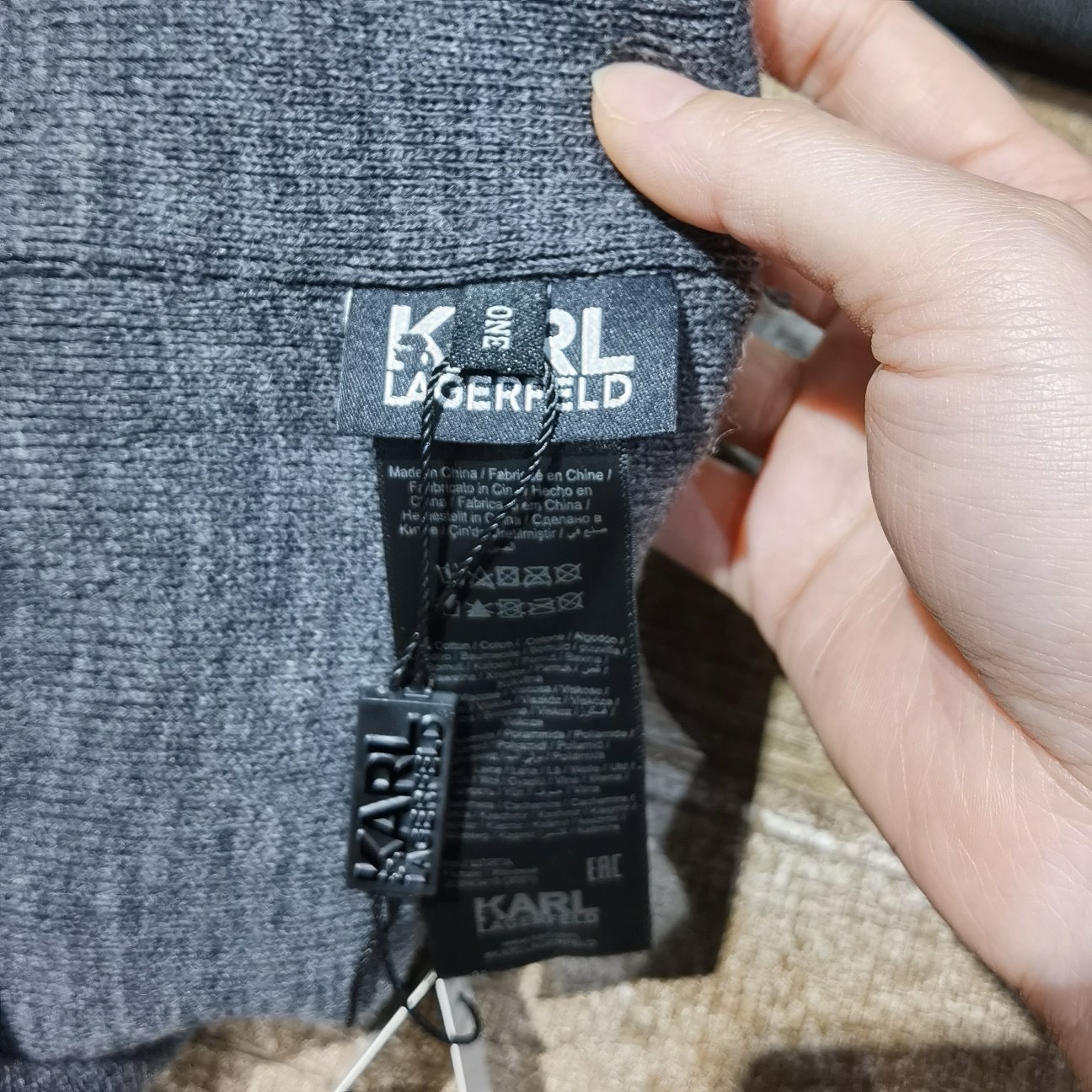 HDA7448 KARL hat gallery