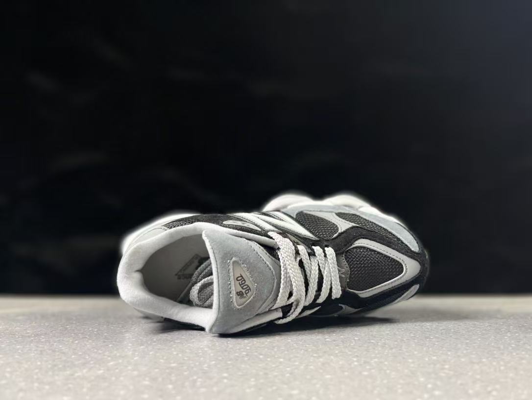 HDA7463 New Balance shoes gallery