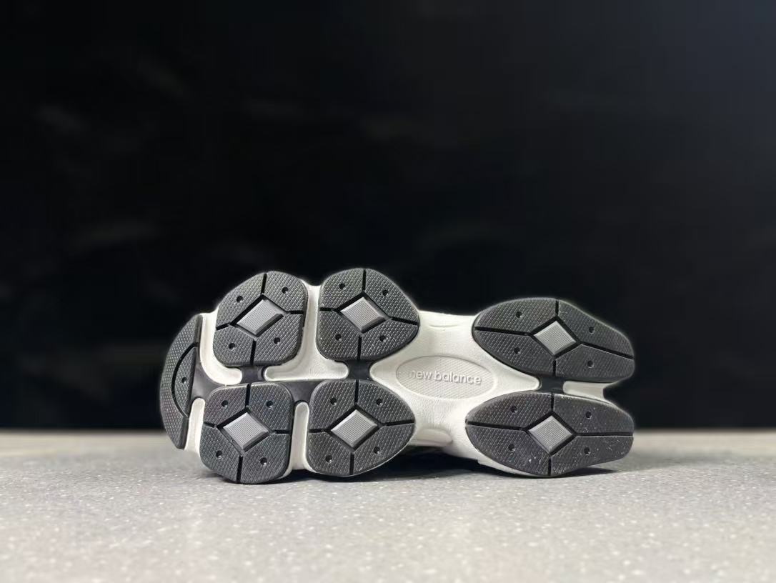 HDA7463 New Balance shoes gallery