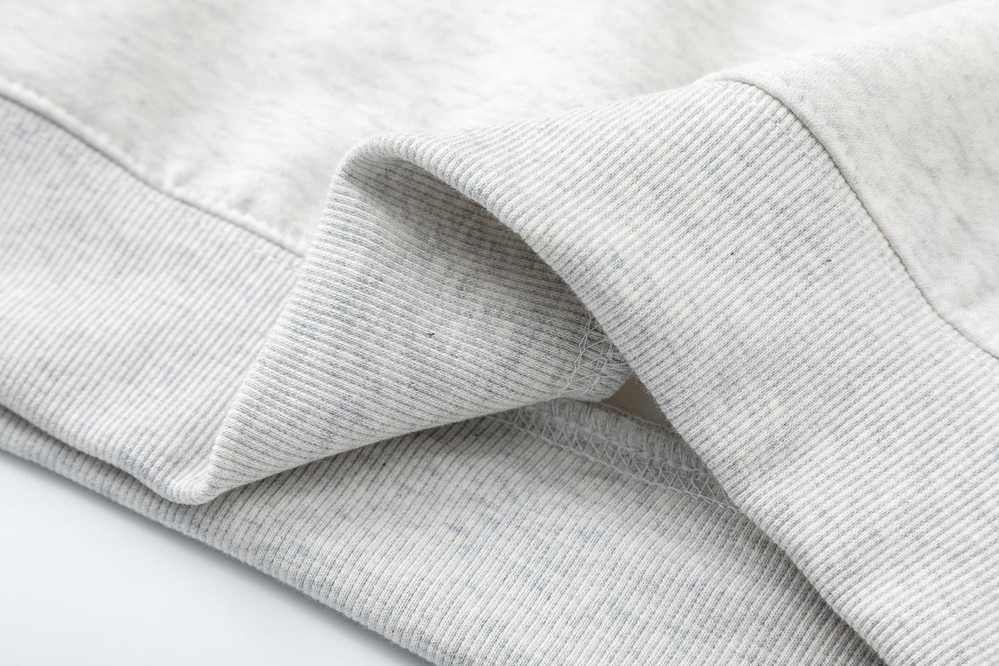 HDA7475 ESSENTIALS hoodie gallery