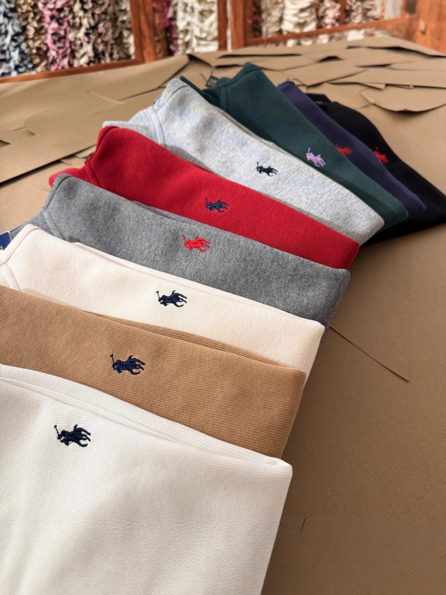 HDA7681 POLO sweater gallery